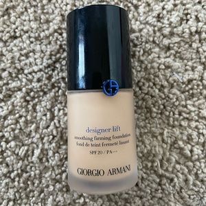 Giorgio Armani Designer lift smoothing firming foundation